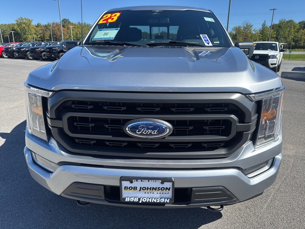 2023 Ford F-150 XLT photo 2