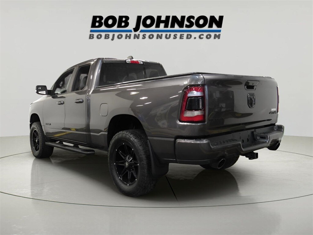 2020 Ram 1500 Sport photo 4
