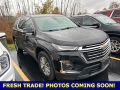 2023 Chevrolet Traverse LT Leather SUV