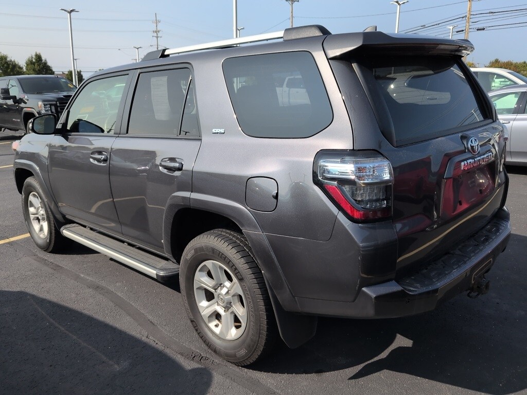 2020 Toyota 4Runner SR5 Premium photo 4