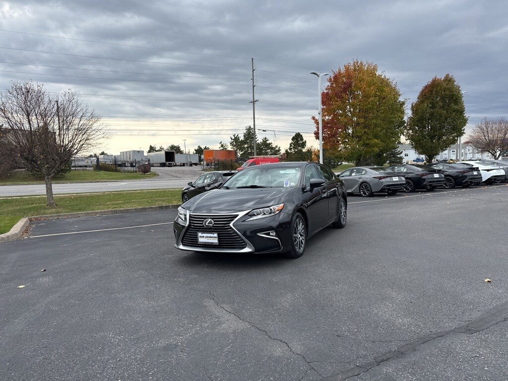 Used 2017 Lexus ES 350 Sedan