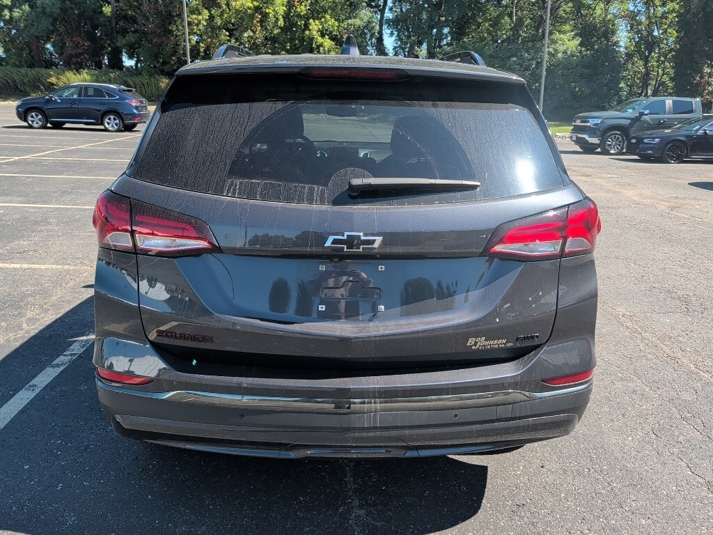 2022 Chevrolet Equinox Premier photo 4