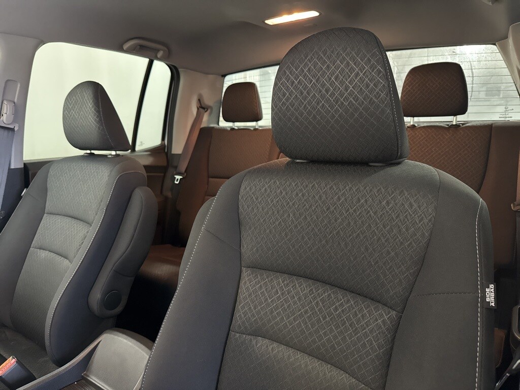 2019 Honda Ridgeline Sport photo 3