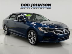 2022 Volkswagen Passat 2.0T SE Sedan