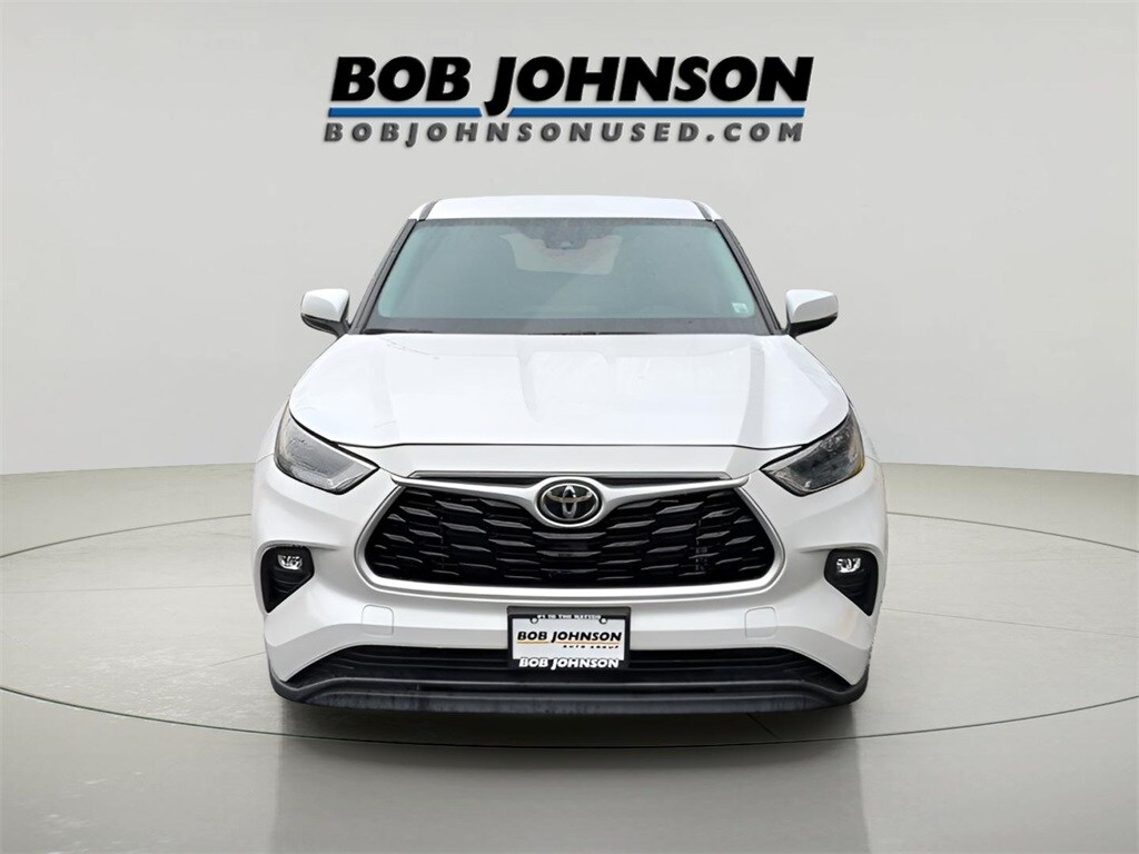 Used 2023 Toyota Highlander L SUV