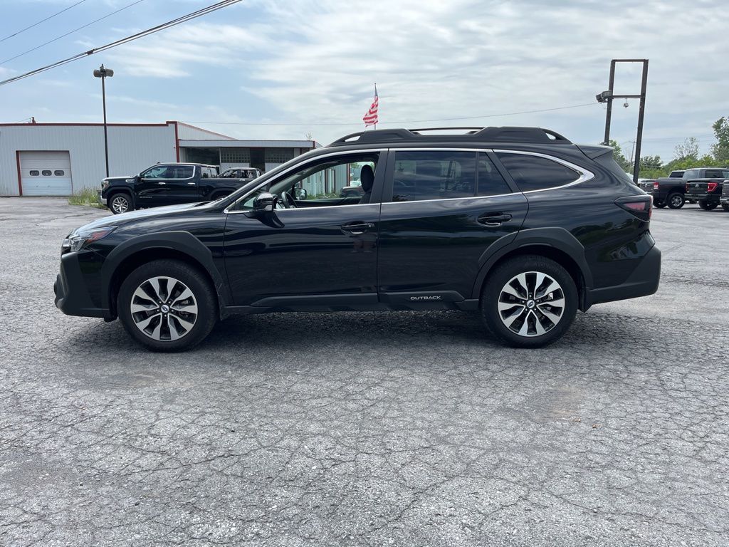 2024 Subaru Outback Limited photo 4