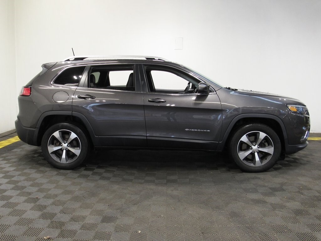Used 2019 Jeep Cherokee Limited SUV