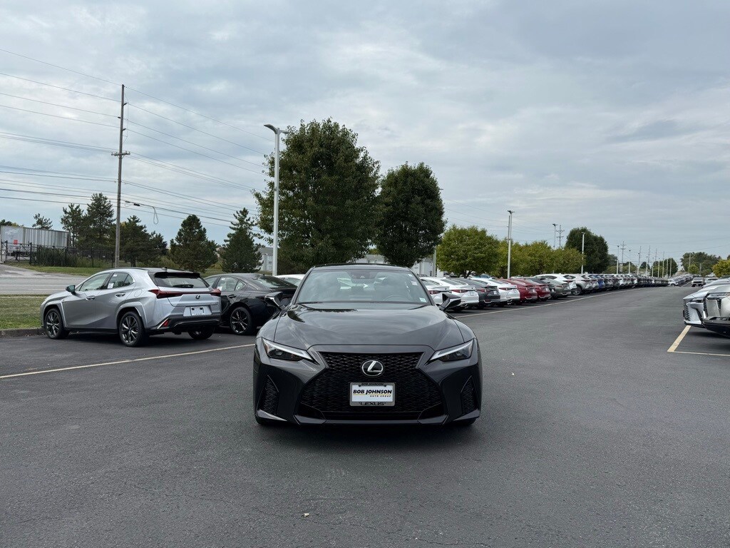 2022 Lexus IS 350 F SPORT AWD photo 2