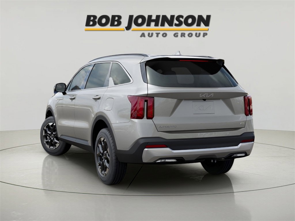 2026 Kia Sorento S photo 3