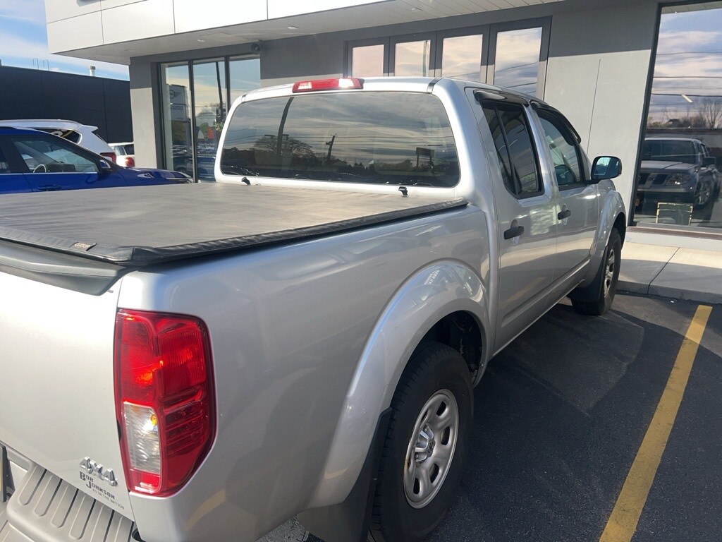2017 Nissan Frontier S photo 3