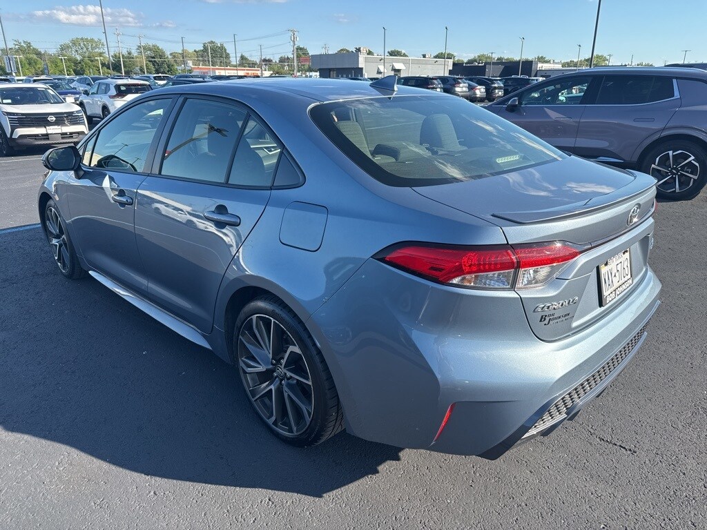 2020 Toyota Corolla SE photo 4