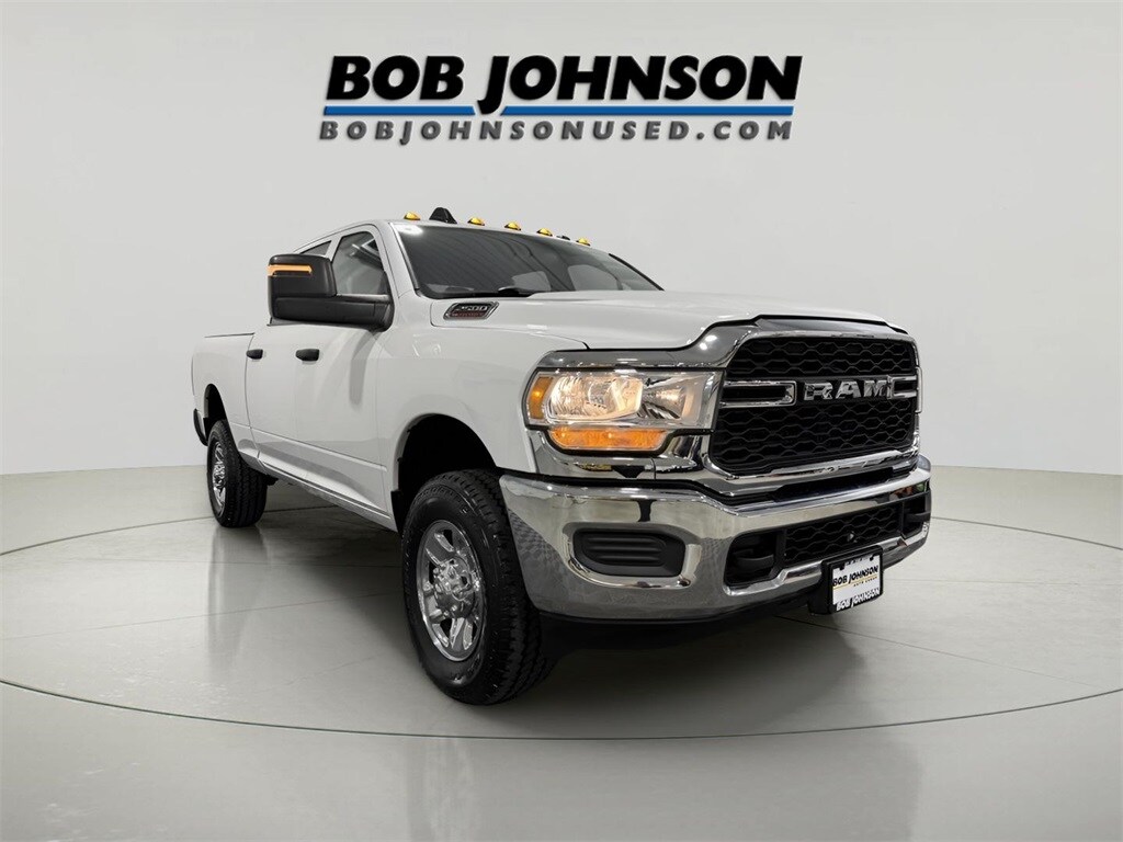 2024 Ram 2500 Tradesman photo 2