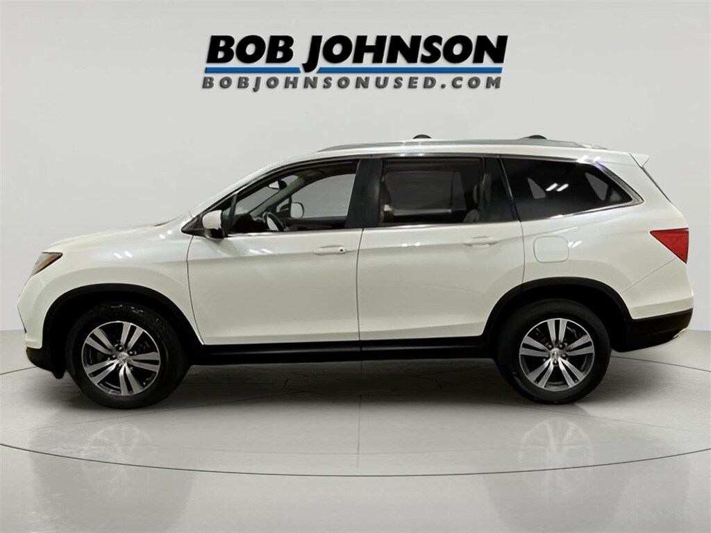 2016 Honda Pilot EX-L photo 3