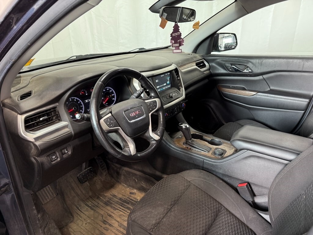 2018 Gmc Acadia SLE photo 2