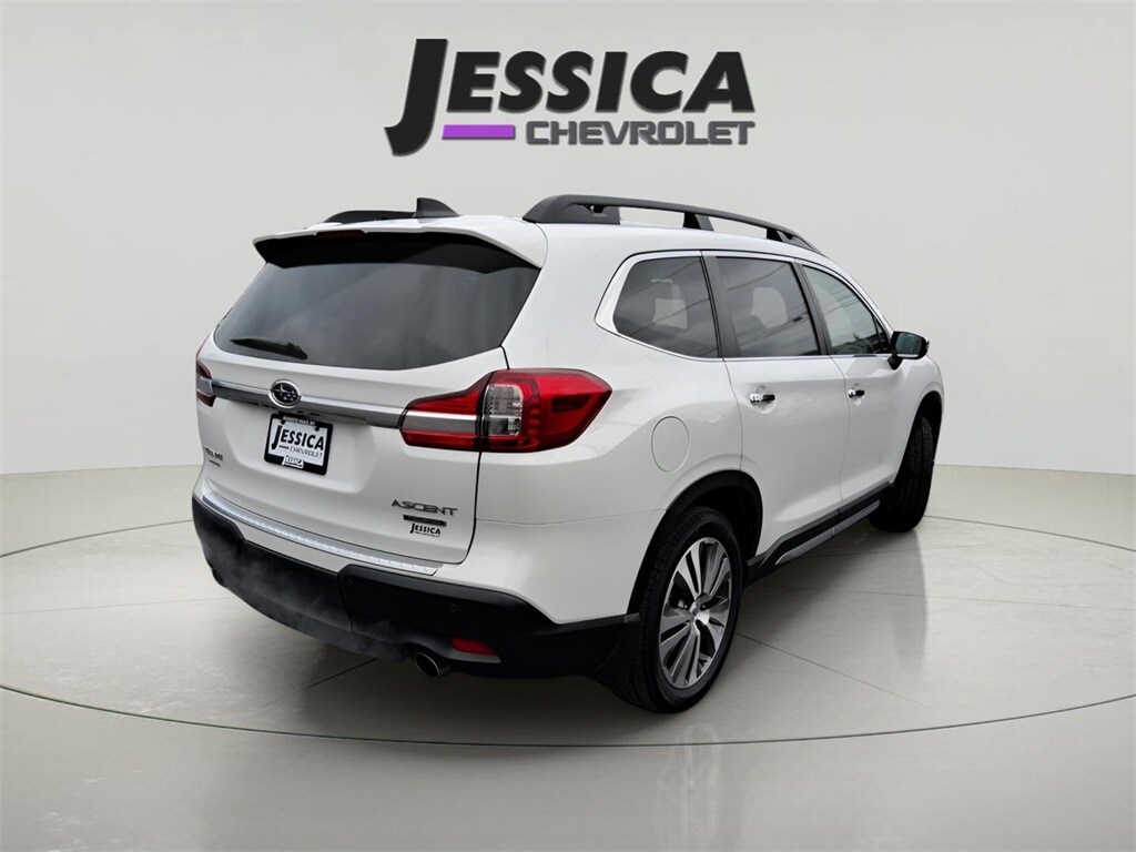 2021 Subaru Ascent Touring photo 3