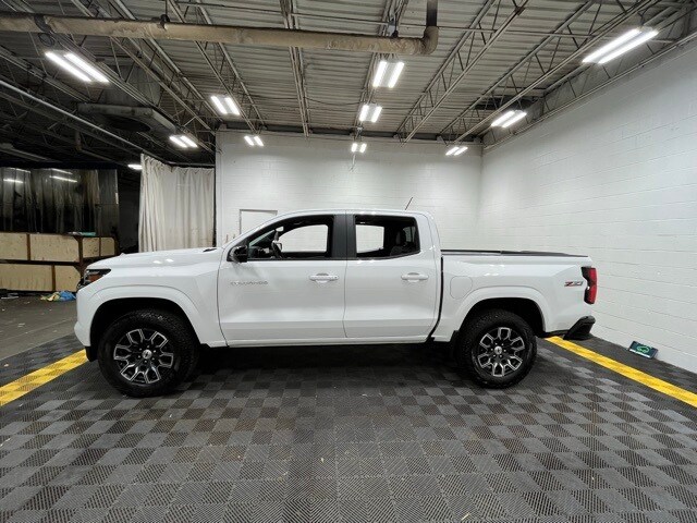 2024 Chevrolet Colorado Z71 photo 4