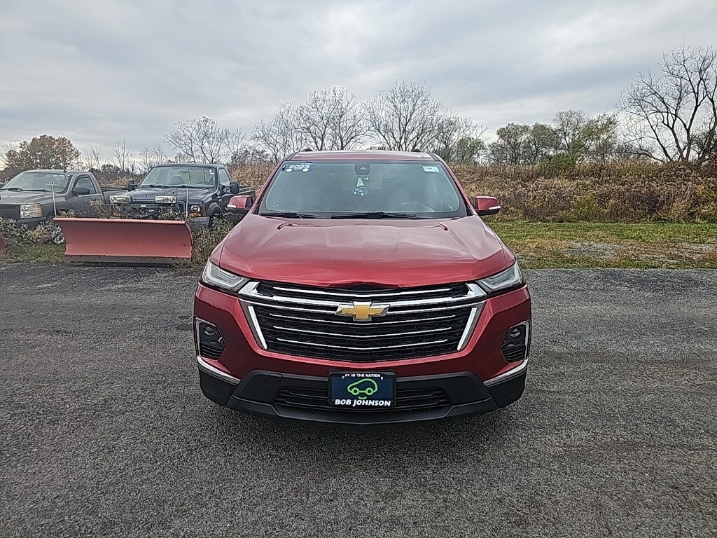Used 2023 Chevrolet Traverse LT SUV