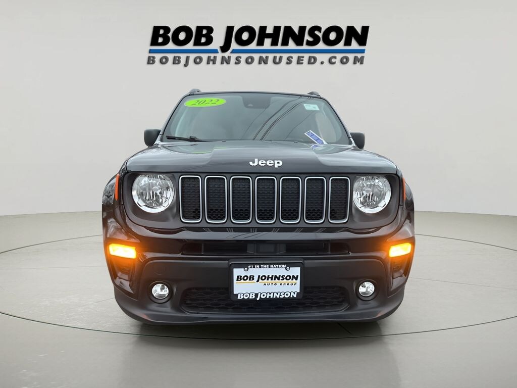 Used 2022 Jeep Renegade Latitude SUV