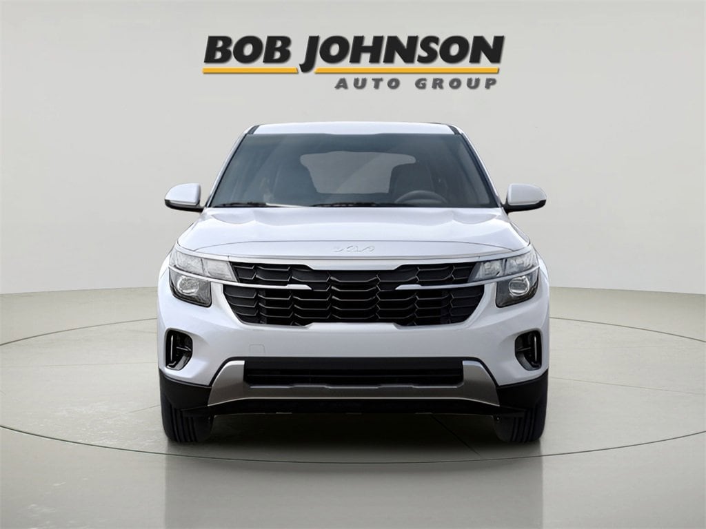 New 2026 Kia Seltos LX SUV