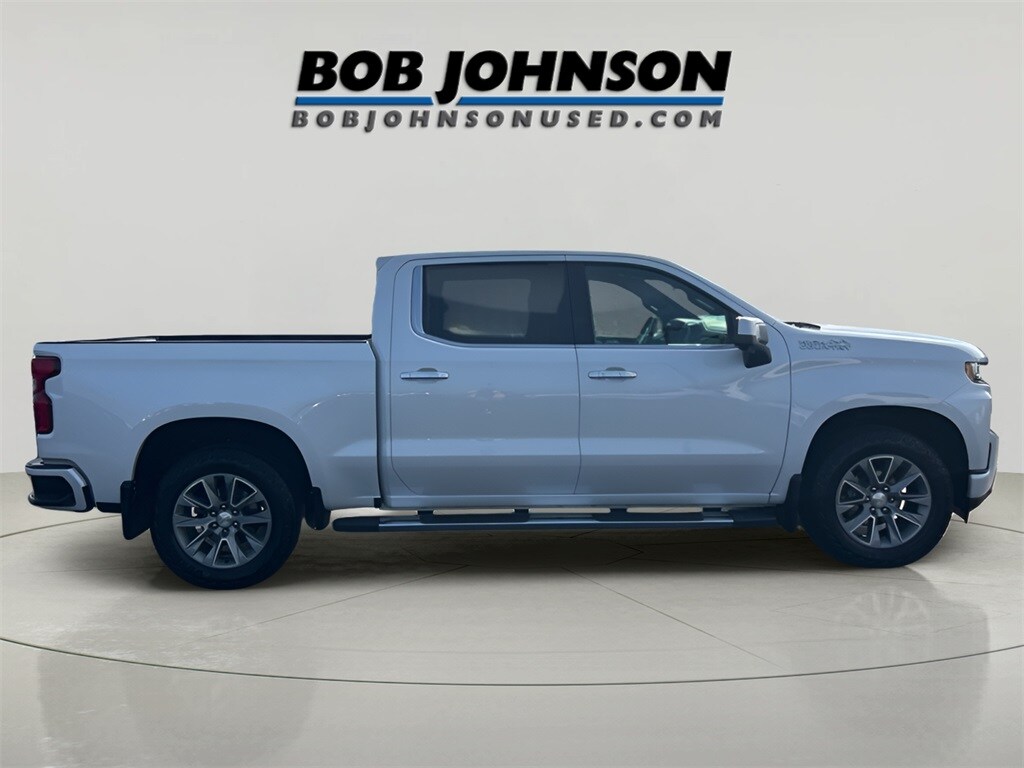 2020 Chevrolet Silverado 1500 High Country photo 2