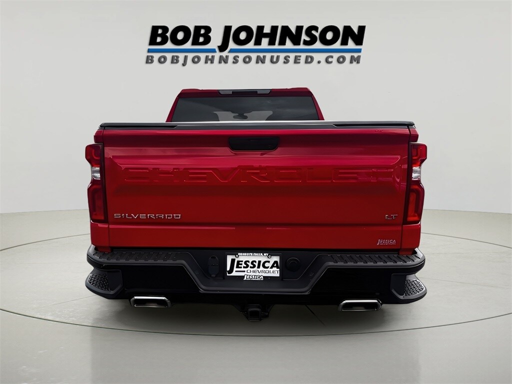 2022 Chevrolet Silverado 1500 LT Trail Boss photo 3