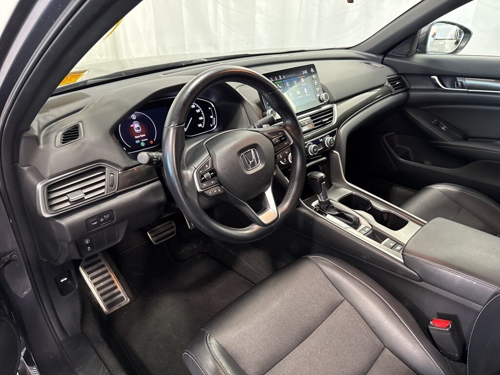 2018 Honda Accord Sport photo 3
