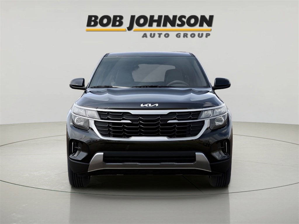 New 2026 Kia Seltos LX SUV