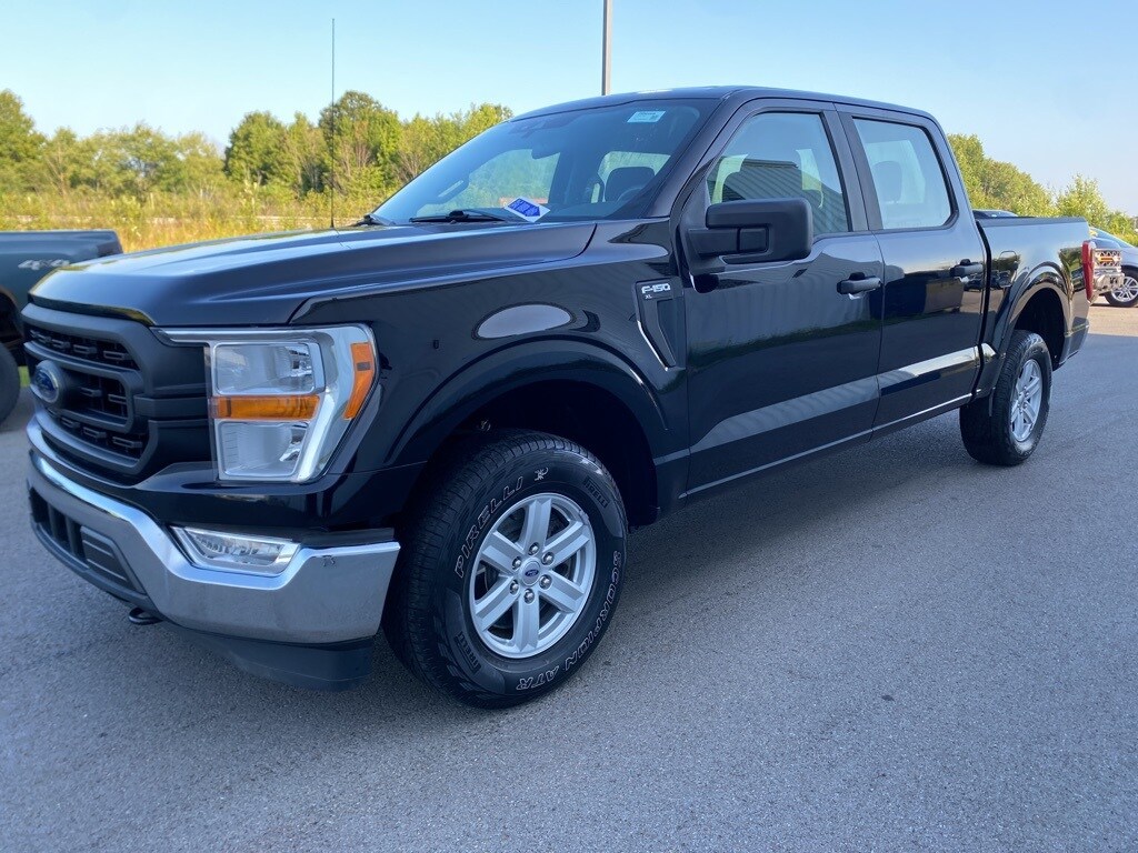 2021 Ford F-150 XL photo 3