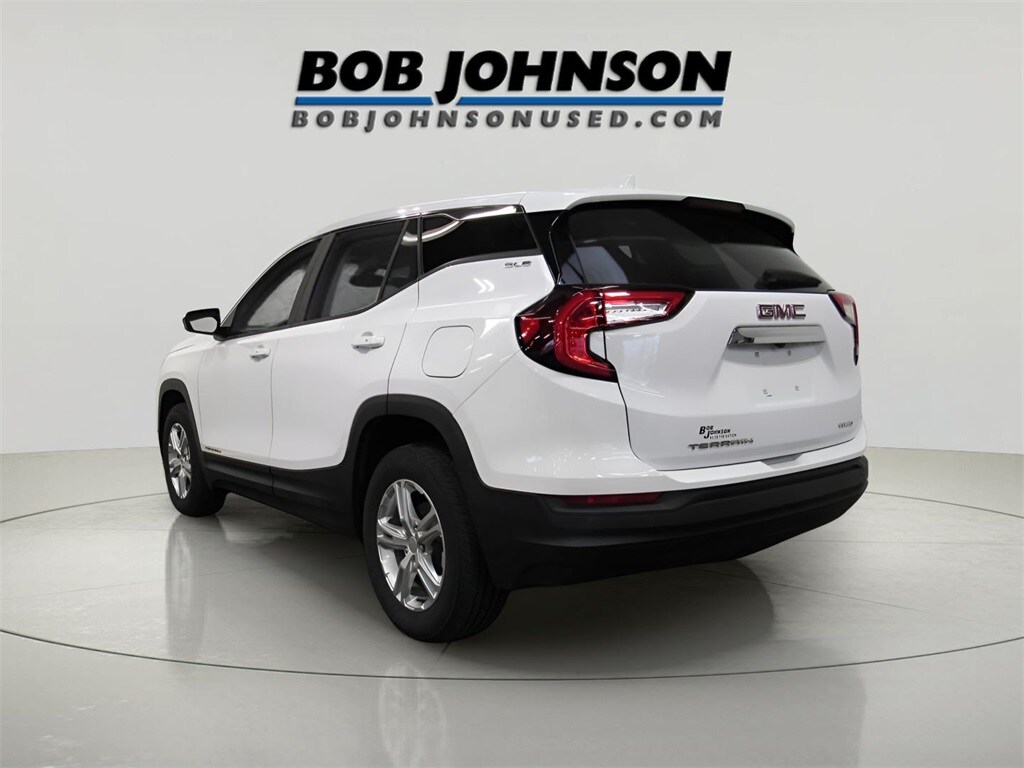 Used 2023 GMC Terrain SLE SUV