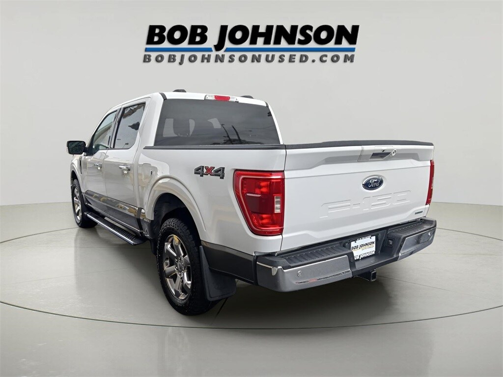 2021 Ford F-150 XLT photo 3