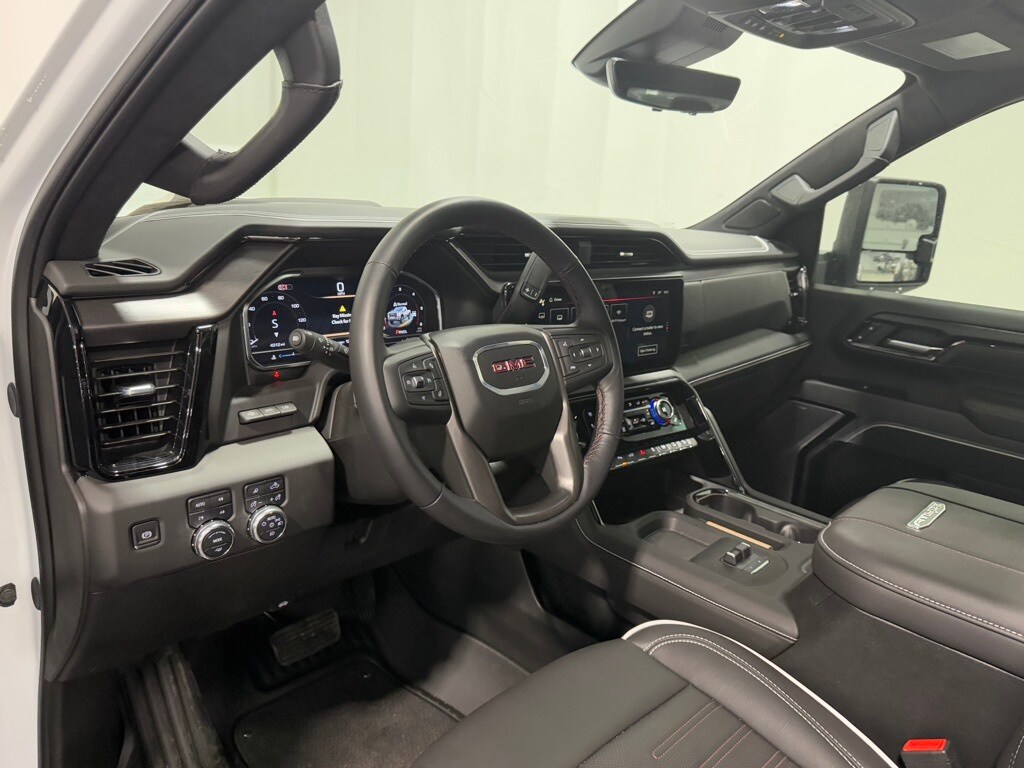 Used 2025 GMC Sierra 2500HD AT4X Truck