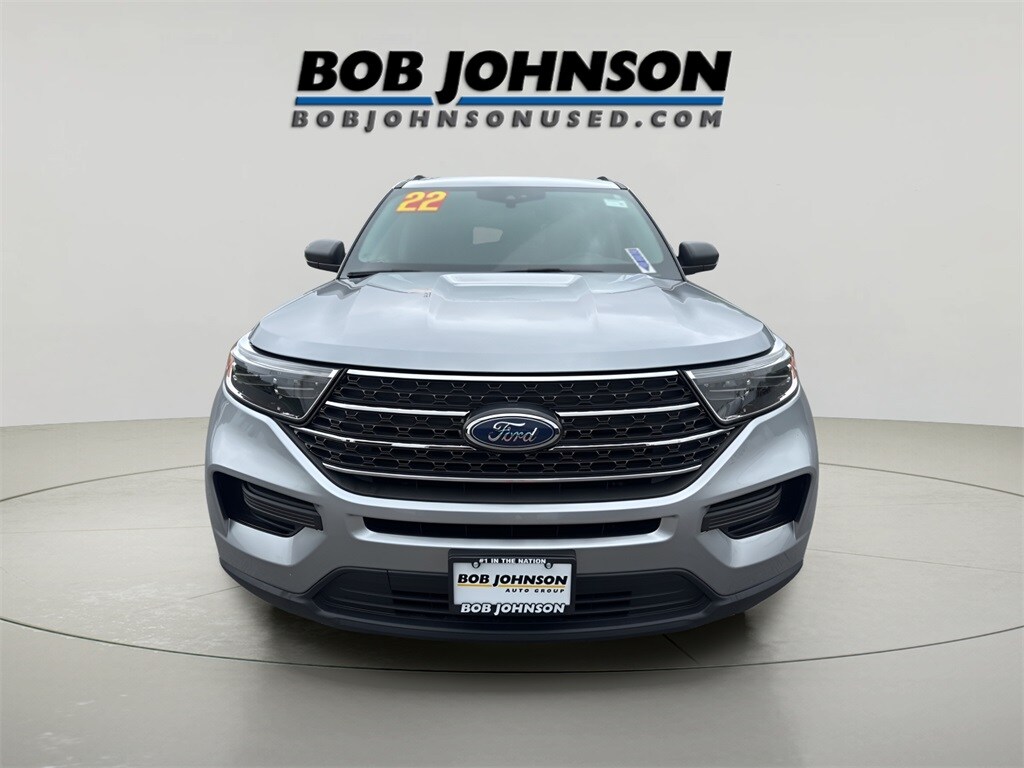 2022 Ford Explorer XLT photo 2