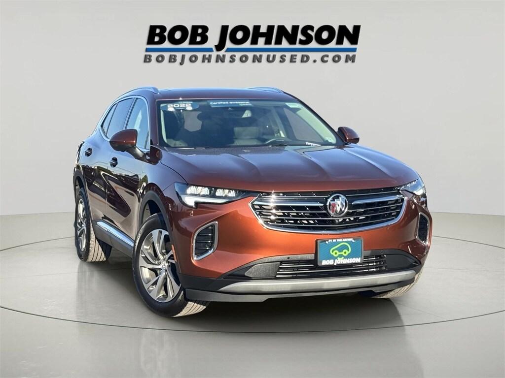 2022 Buick Envision Essence photo 2