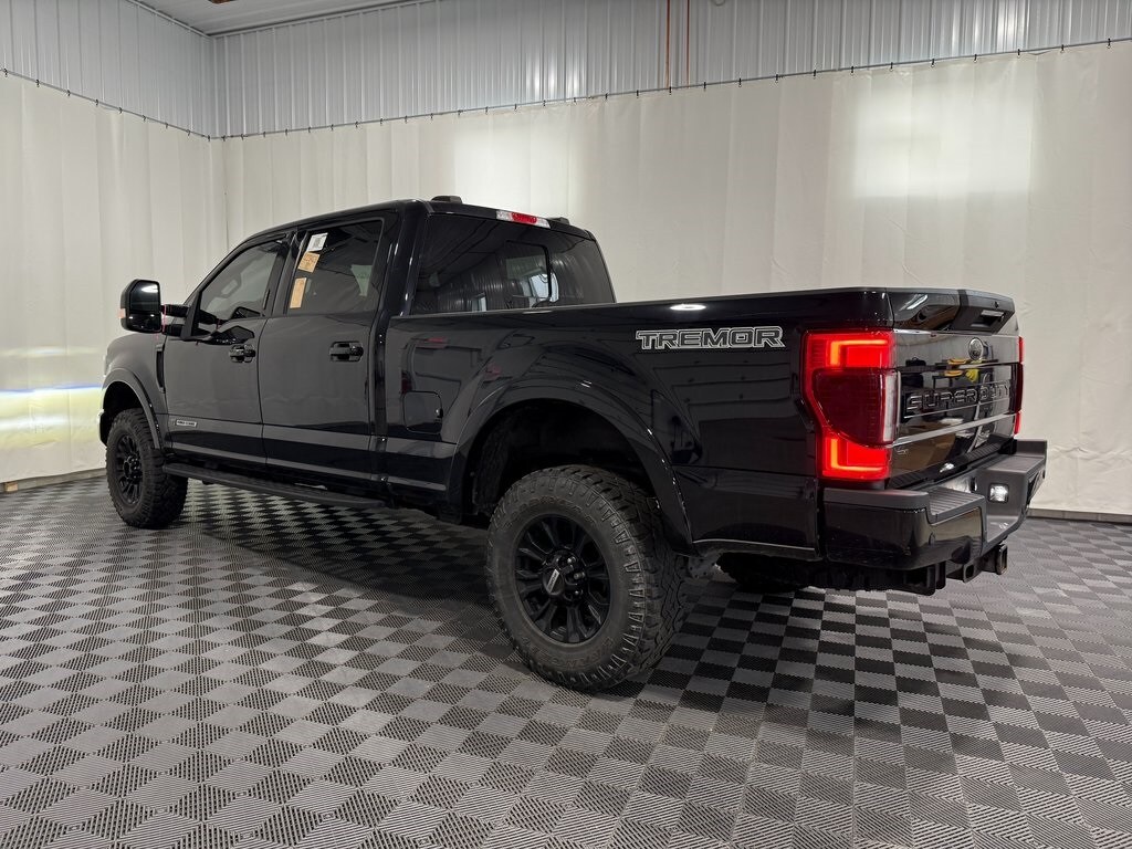 2021 Ford F-250 photo 2