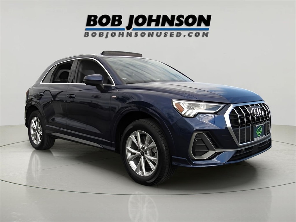 Used 2024 Audi Q3 Premium SUV