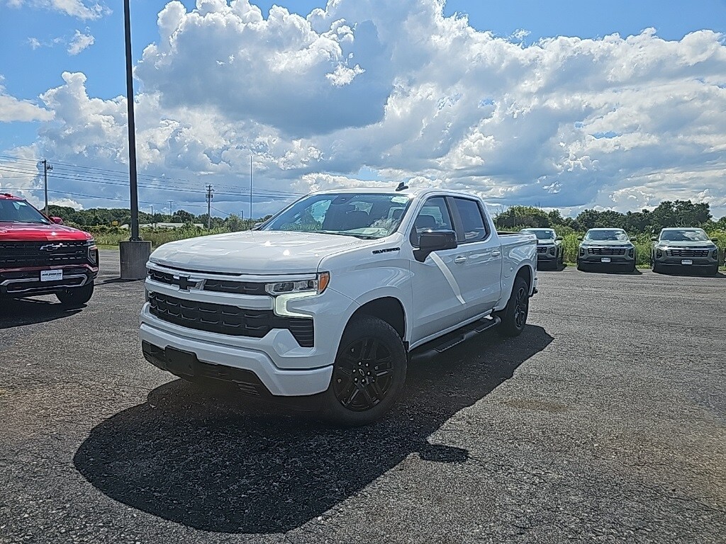 2024 Chevrolet Silverado 1500 RST photo 4