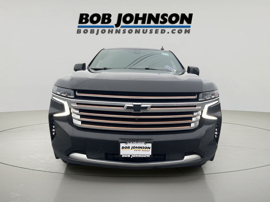 2022 Chevrolet Tahoe High Country photo 2