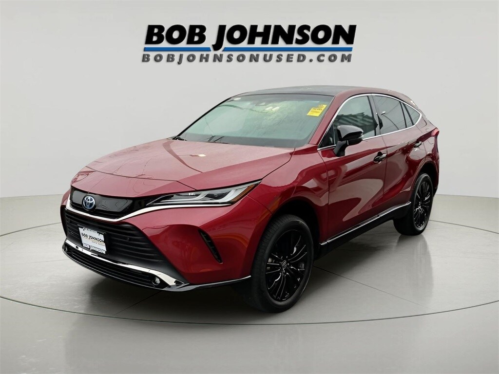 2024 Toyota Venza photo 3