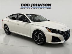2024 Nissan Altima 2.5 SR Sedan