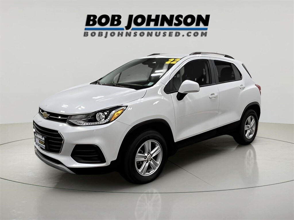 2022 Chevrolet Trax LT photo 3
