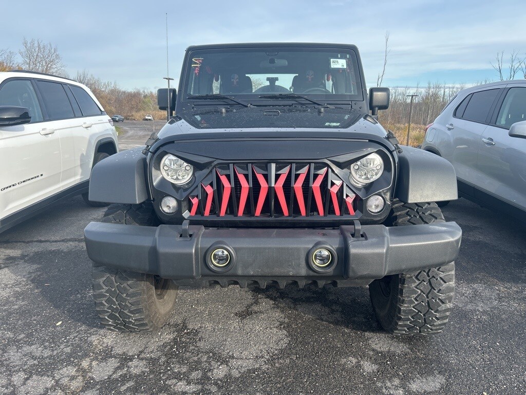 2018 Jeep Wrangler Unlimited Sport photo 2