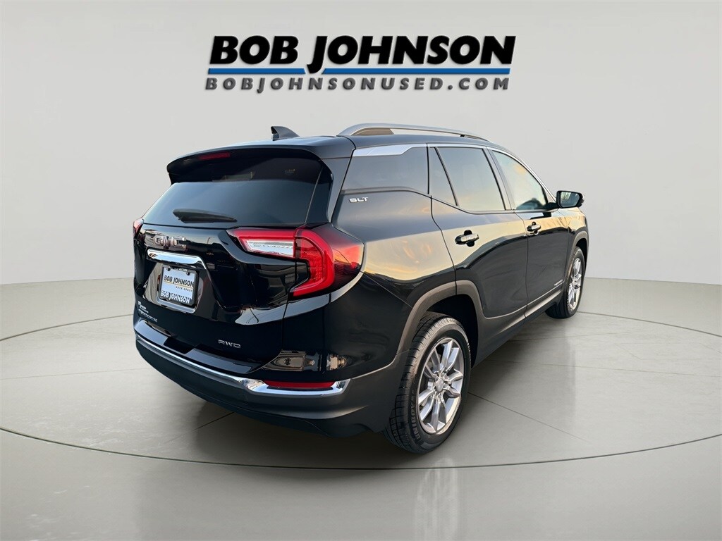 2022 Gmc Terrain SLT photo 3