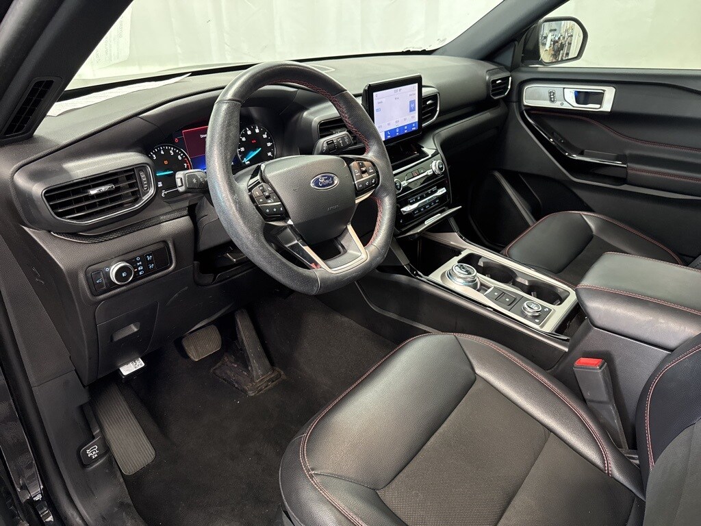 2023 Ford Explorer ST-Line photo 3