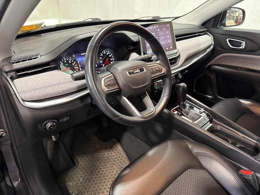 Used 2022 Jeep Compass Latitude SUV