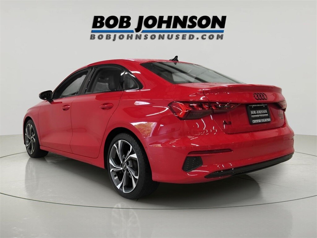 2023 Audi A3 Premium Plus 40 TFSI Quattro S line photo 4