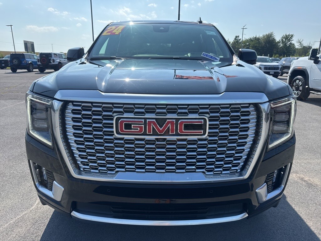 2024 Gmc Yukon Denali photo 2