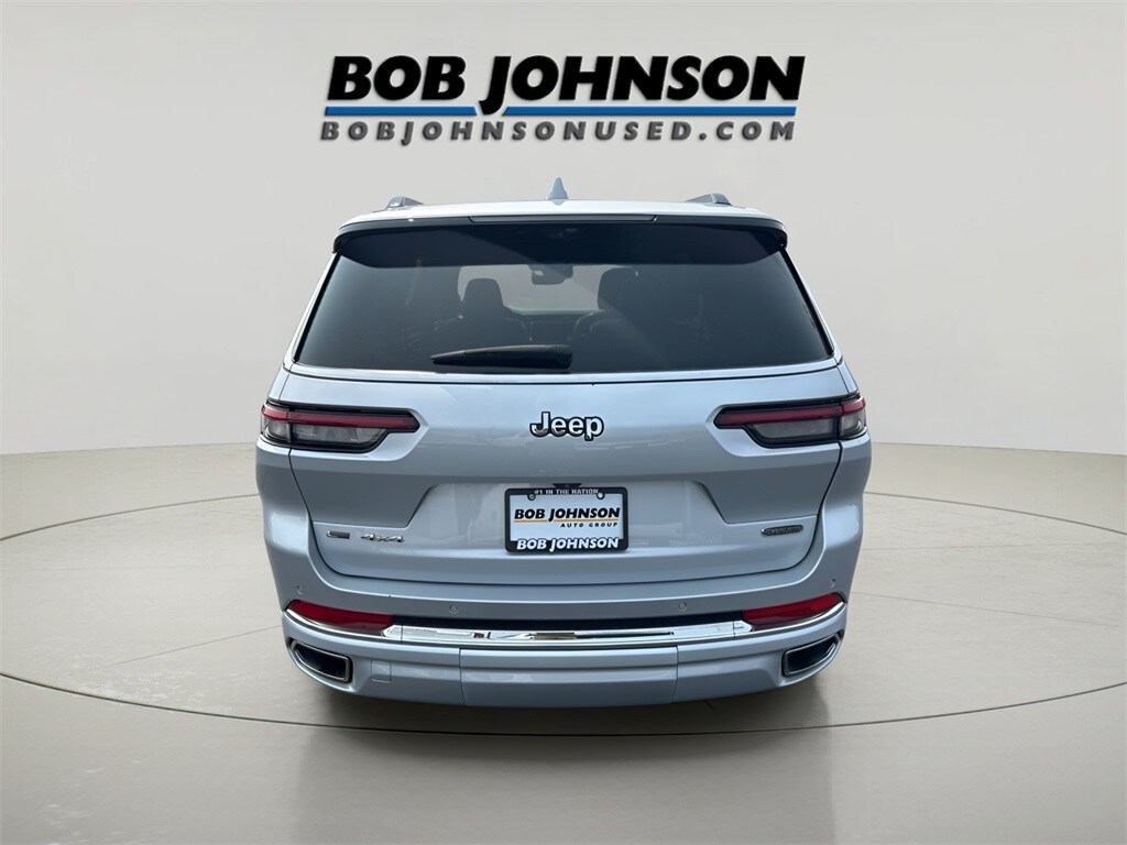 2021 Jeep Grand Cherokee Overland photo 4