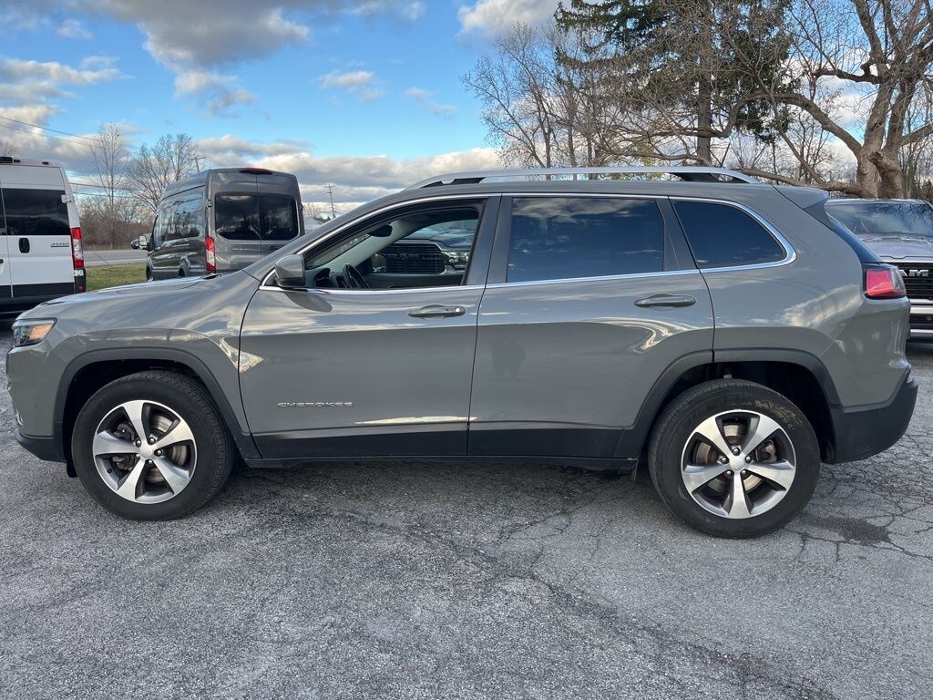 Used 2021 Jeep Cherokee Limited SUV