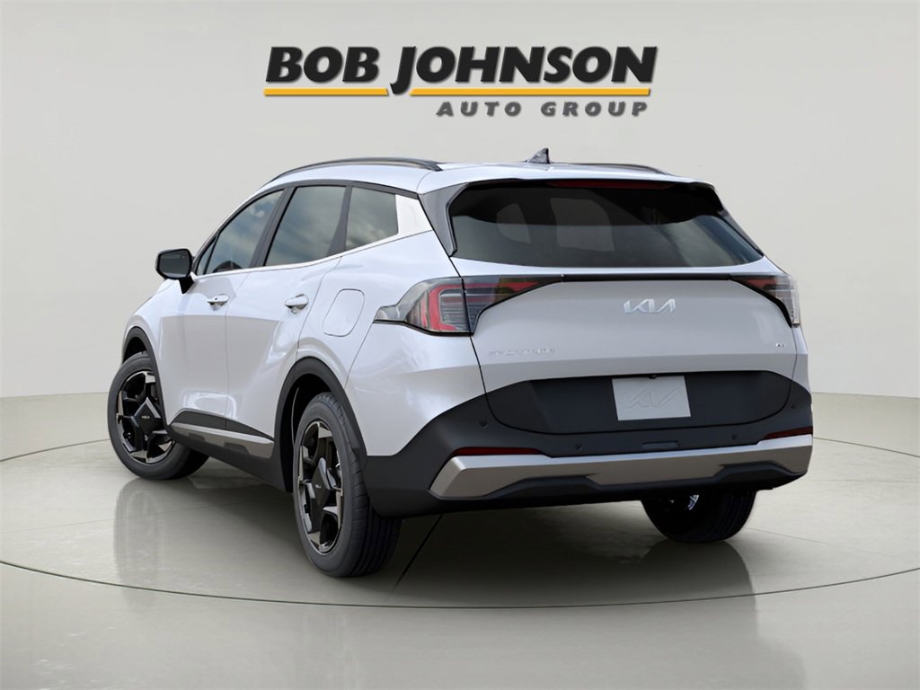 2026 Kia Sportage EX photo 4