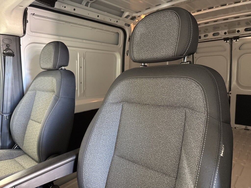 2025 Ram ProMaster 2500 Cargo Van photo 4